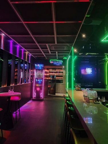 Sang nhượng quán Bar & Lounge khu vực sầm uất Bậc Nhất Quận 1 