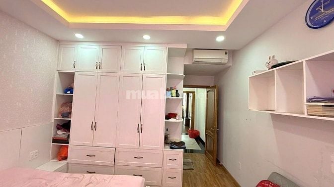 Bán nhà riêng đẹp tại Đường Gò Dầu, Tân Quý, Tân Phú, 10,7 tỷ, 72m2