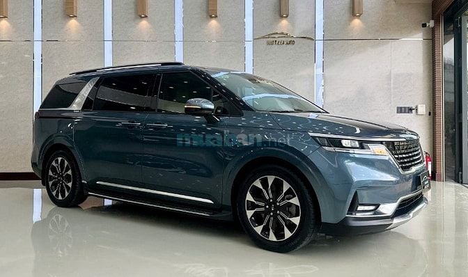 Kia Carnival Premium 2.2D 8S 2022 - Xe đẹp