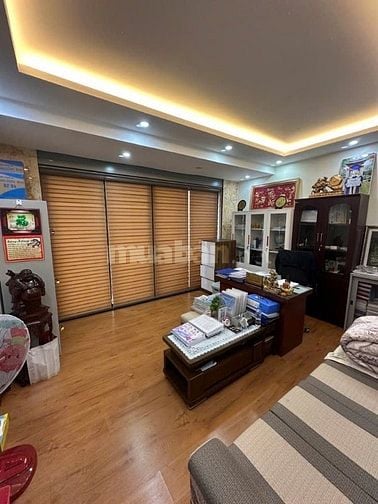 BÁN NHÀ NGUYỄN XIỂN,VỈA HÈ, GARA Ô TÔ, DT 50M2 5 TẦNG NHỈNH 17 TỶ.