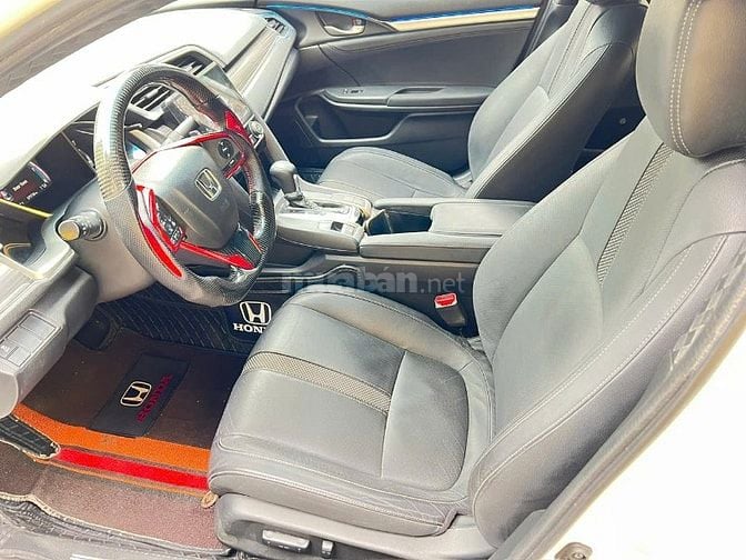 Bán xe Honda CiVic 1.8G Sản xuất 2019 Màu Trắng, xe nhập Thái