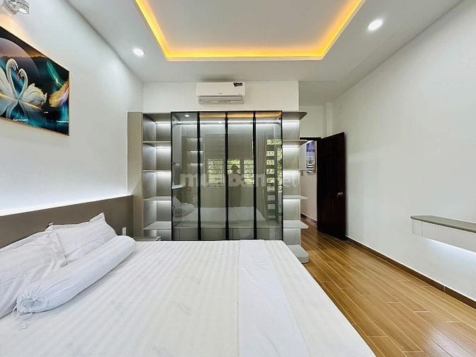 Bán nhà mặt tiền 48m² đường Hoa Giấy P7 Phú Nhuận giá 2tỷ650 sổ riêng