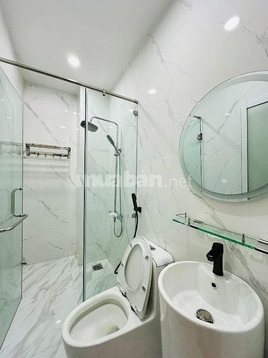 Bán nhà mặt tiền 48m² đường Hoa Giấy P7 Phú Nhuận giá 2tỷ650 sổ riêng