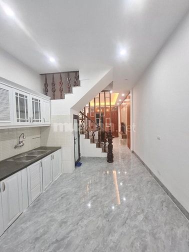  CỰC GẤP-HOÀNG MAI NGÕ THÔNG- Ô TÔ ĐỖ CỬA-34m 7,68 tỏi