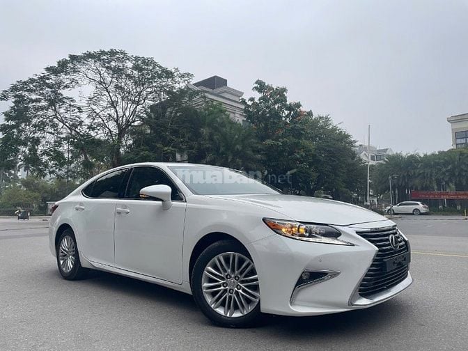 Lexus ES250 2017 mới nhất Việt Nam