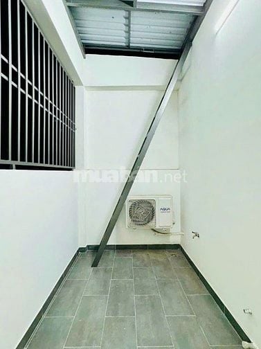 Bán căn 66,7m2 giá 10 tỷ 250 triệu đường Trường Sa , P12, Quận 3