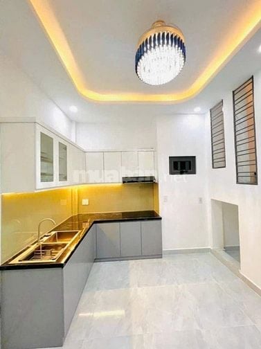 Bán gấp nhà Nguyễn Gia Trí, P25, Bình Thạnh 62m2, Hẻm 5m SHR