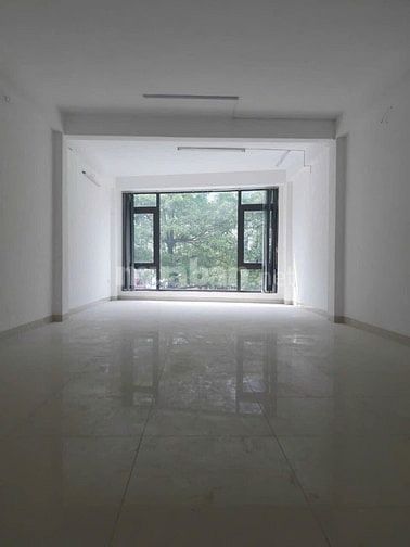 Cho thuê 2căn nhà 4tầng 35m2 55m2 mặt đường Mễ Trì đối diện The Manor