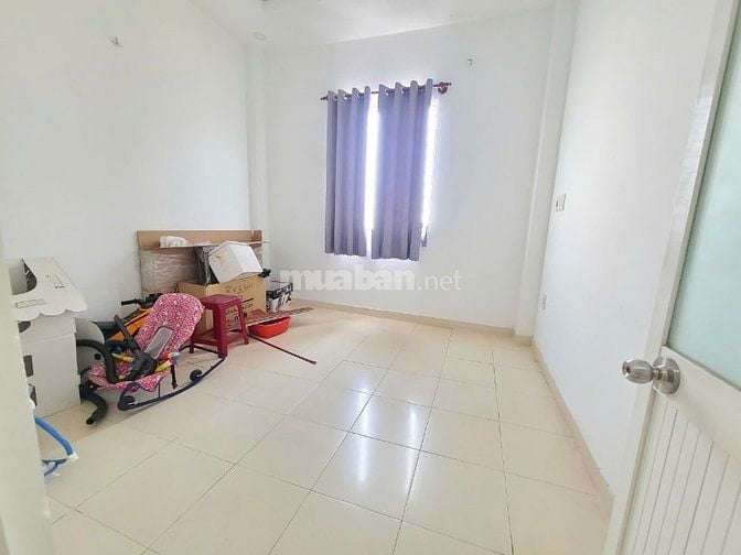 Cho thuê Nhà MT khu riêng biệt KDC Lý Chiêu Hoàng, đi Q1 chỉ 15p