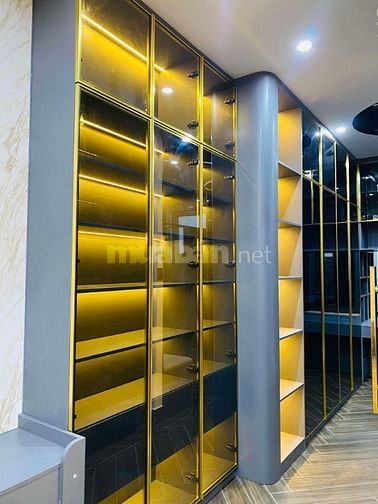 Bán villa cực đẹp, mới xây, nội thất cao cấp sát Phú Mỹ Hưng, 6.8 tỷ