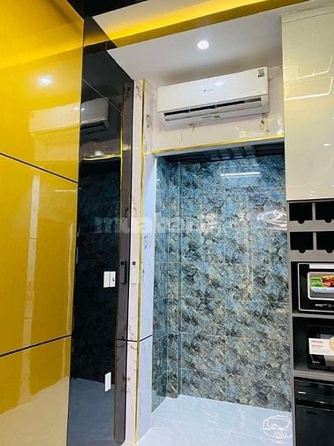 Bán villa cực đẹp, mới xây, nội thất cao cấp sát Phú Mỹ Hưng, 6.8 tỷ