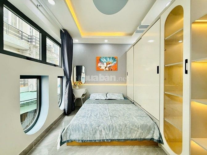Chính chủ bán nhà Nguyễn Đình Chiểu, P.4, Q.3. GIÁ 2TỶ850. DT 45m2 SHR