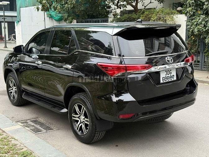 Bán xe Fortuner,7 chỗ, Màu Đen, Biển Hà Nội 