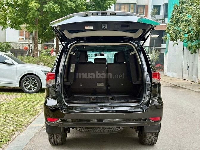 Bán xe Fortuner,7 chỗ, Màu Đen, Biển Hà Nội 