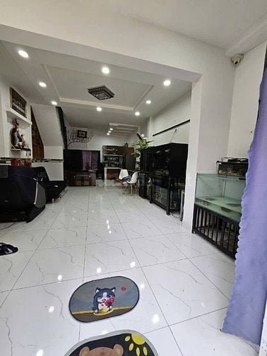 Chủ gửi bán gấp nhà SHR 4,5*11 trệt lầu 2phong 2tolet giá 3ty650 bớt l