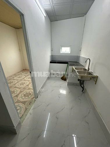 CHÍNH CHỦ Bán gấp căn hộ tập thể 131 Hà Tôn Quyền, Quận 11, 1,25tỷ