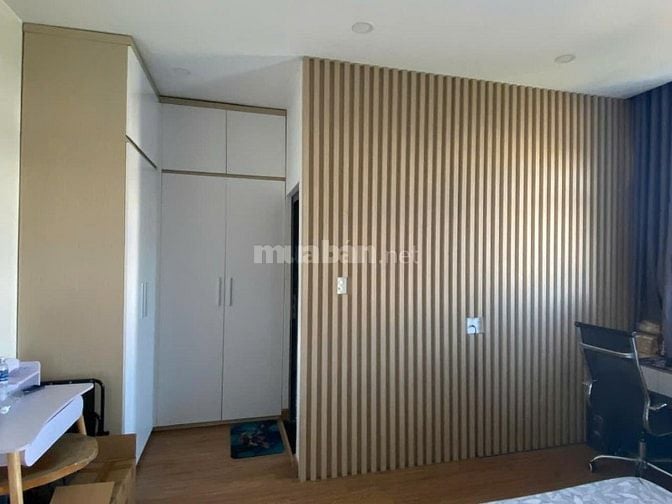 Hàng Hot Giá Sập: Bán Nhà Quận 9 Nhỉnh 14 Tỷ, Nhà 4 Tầng, 112m2