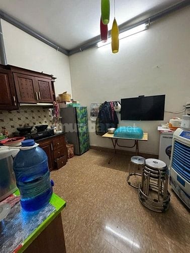 Bán nhà 3 tầng ô tô đỗ cửa ở Vĩnh hưng giá 950 triệu