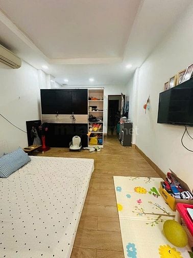 QUẬN 10 NGAY HÀ ĐÔ HẺM XE HƠI 5M 43M2 KO LỘ GIỚI 3 TẦNG, KINH DOANH