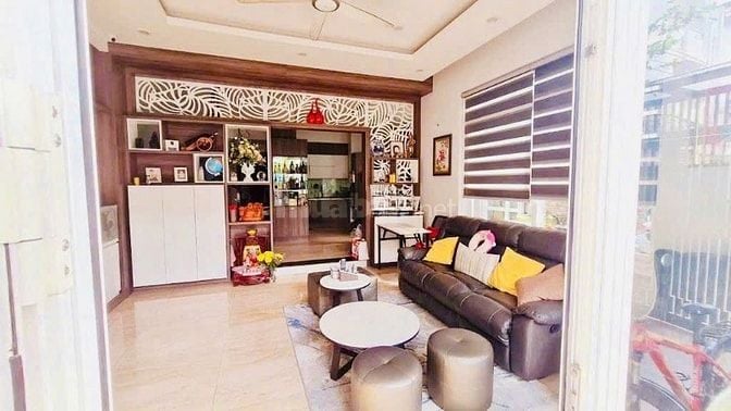 Cho thuê villa sân vườn mini góc 2 mặt tiền Phan Đăng Lưu