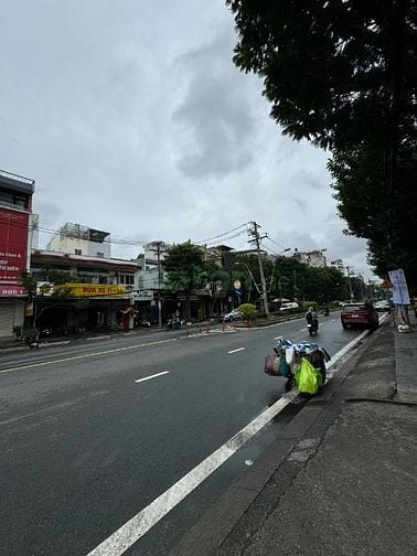 Cho thuê nhà 7-9 Bàu Cát, Quận Tân Bình - DT 8x16m, trệt 3 lầu