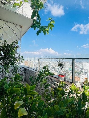 Chính chủ bán penthouse 4PN + 4 toilet, nội thất gỗ cao cấp