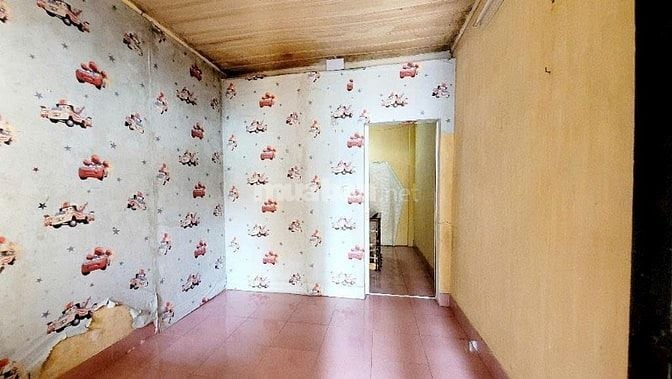 Bán nhà Nguyễn Văn Cừ gần 30m2, 2 tầng. Ngõ nông. 3.45 tỷ