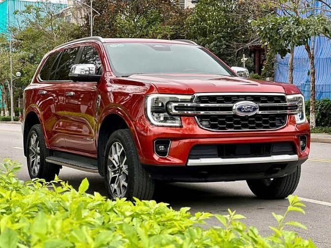 Bán xe Ford Everest,6 chỗ, giá 1 tỷ 290 triệu 