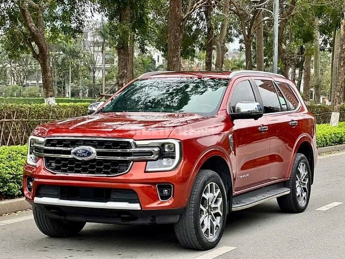 Bán xe Ford Everest,6 chỗ, giá 1 tỷ 290 triệu 