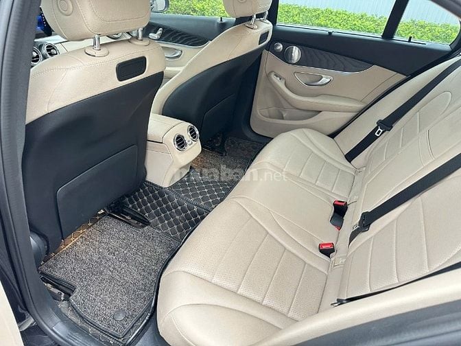 Mercedes C 200 ,Đen,SX 2018,, Giá 760 tr