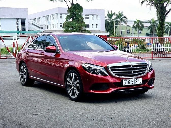 🆘 Hàng tuyệt chủng - Mercedes Benz C250 model 2018 / Hộp số 9 cấp