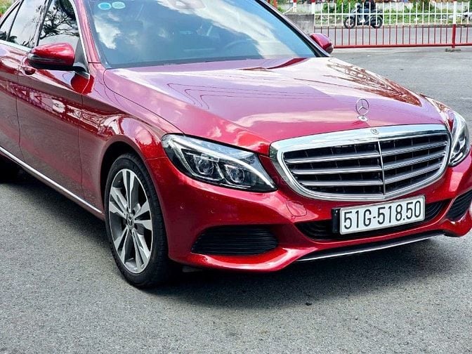 🆘 Hàng tuyệt chủng - Mercedes Benz C250 model 2018 / Hộp số 9 cấp