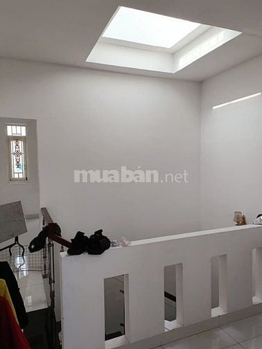 Cần tiền bán nhà 60m2/2Tỷ950 4 tầng Hiệp Bình, P.Hiệp Bình Phước, TĐ