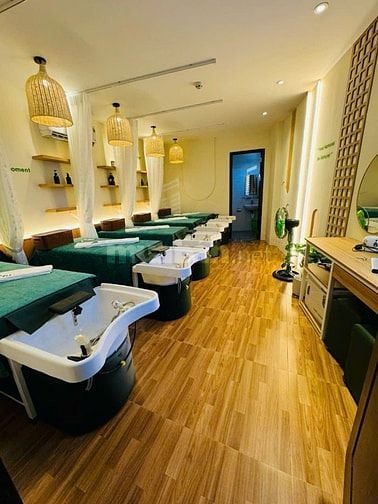 Cần sang cơ sở Spa 6 tầng Tại ngã 3 Chính Hửu - Dương Tự Minh