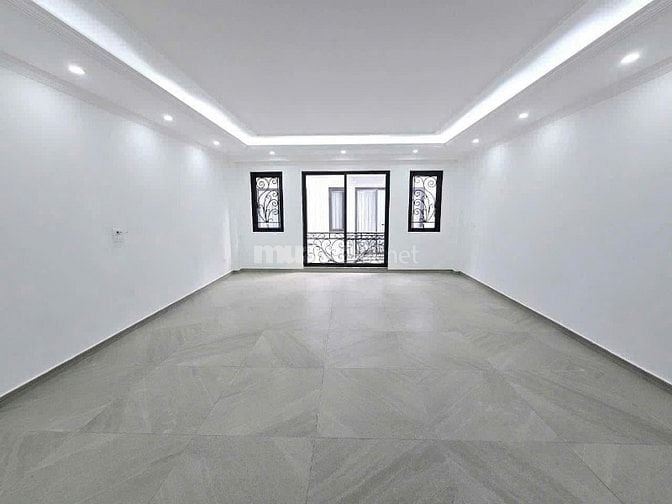 Cô Hằng nhờ bán nhà Nguyễn Khánh Toàn-Cầu Giấy, 55m2x5t - 12.8 tỷ