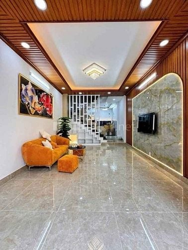 Nhà đẹp giá rẻ chỉ 3tỷ750 ngay tại Nguyễn Đình Chiểu, P4, Q3. Với 54m2