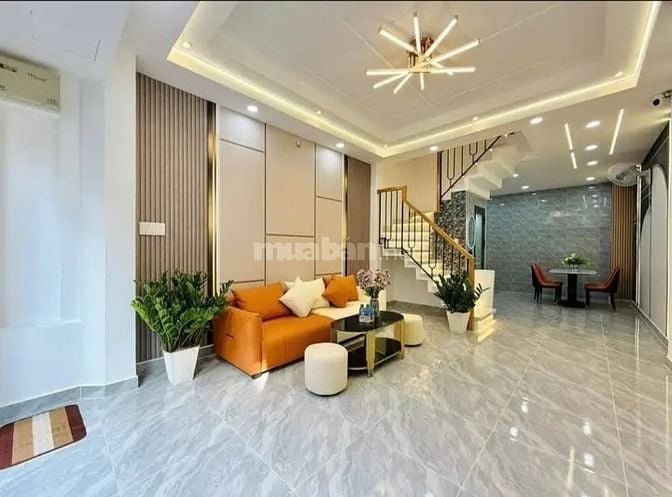 Bán Nhà Tri Ân Nội Thất Đ. LÝ THÁI TỔ DT : 40m2 SHR Sang Tên Nhận Nhà 