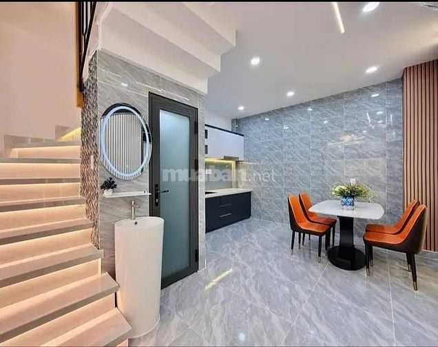 Bán Nhà Tri Ân Nội Thất Đ. LÝ THÁI TỔ DT : 40m2 SHR Sang Tên Nhận Nhà 