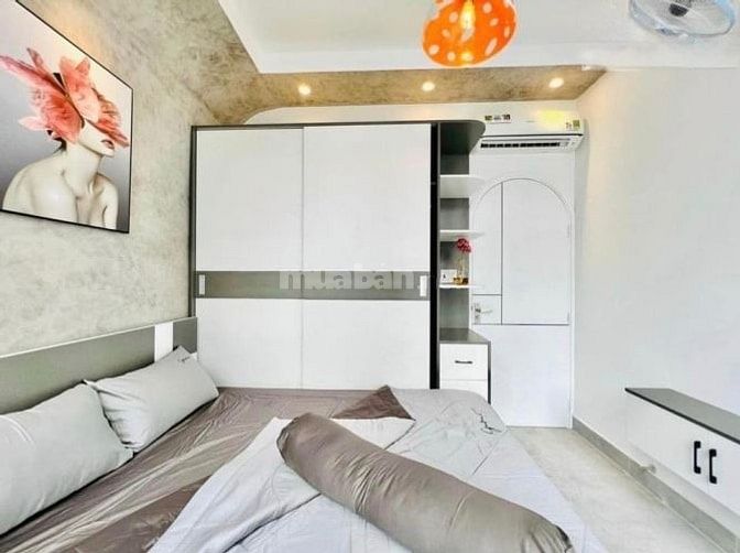 Giá rẻ bất ngờ 2 tỷ 590 có nhà đẹp ngay LTK, P14, Q10. Diện tích 54m2