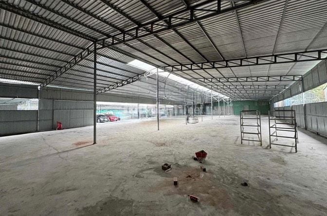 Cho thuê kho xưởng 1100m2 đường QL 13, P. Hiệp Bình Phước, Tp Thủ Đức