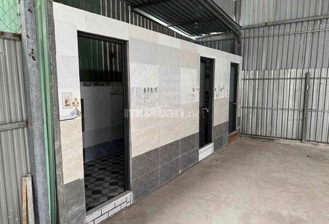 Cho thuê kho xưởng 1100m2 đường QL 13, P. Hiệp Bình Phước, Tp Thủ Đức