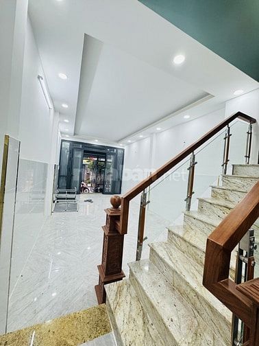 Nhà 3 lầu 2 mặt tiền đường 8m Nguyễn Quý Yêm 4x18 bán 7.9 tỷ TL