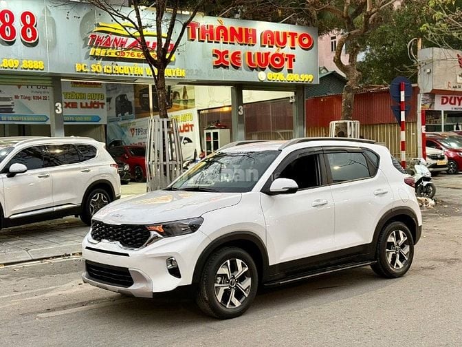 KIA SONET, AT Deluxe Màu Trắng,5 chỗ, Giá 485 tr