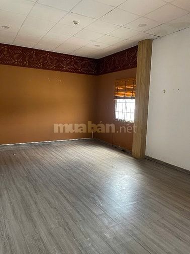 Cho thuê kho xưởng 1000m2 QL 13, Hiệp Bình Phước, Thủ Đức