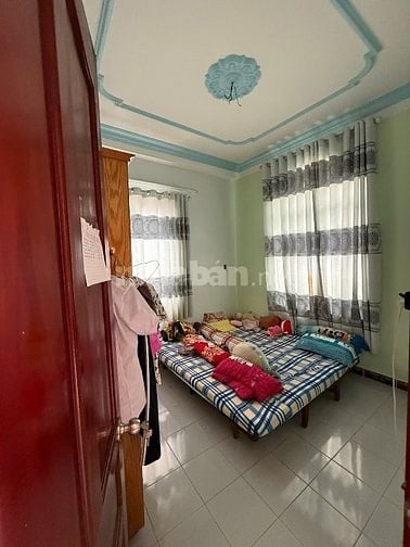 Mặt tiền 40 Nghĩa Hoà , p6, ngay quận 10, ngang 6m , 4 tầng đẹp, 6tỷ9