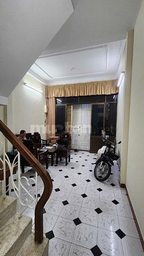 BÁN NHÀ QUẬN 3 -33 M2 - 4 TẦNG - GẦN ĐƯỜNG LÝ CHÍNH THẮNG, 7.5 TỶ
