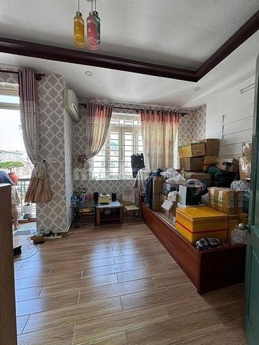 NHÀ NGỘP BÁN GẤP!Đ. Gò Dầu P15 Quận Tân Phú,DT:54m2/2.950 Tỷ,SHR,HXH