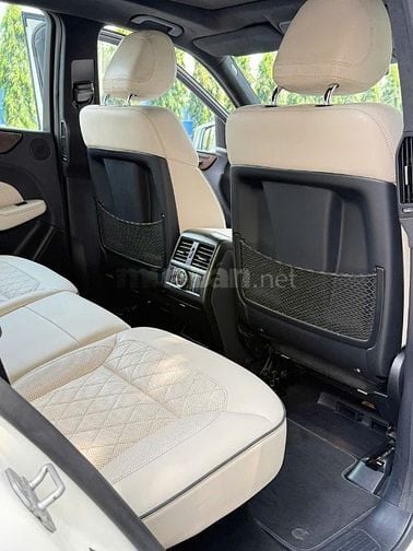 MERCEDES BENZ ML400 4MATIC Phiên bản đặc biệt ghế quả trám Designo