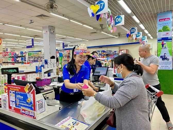 Siêu Thị CoopMart Cần Tuyển Gấp Nhân Viên Đi Làm Ngay Tại TPHCM