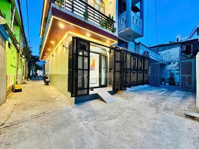 Nhà tuyệt đẹp CAO CẤP góc 2 mặt hẻm xe hơi Bùi Đình Tuý, P12, Q.Bình T